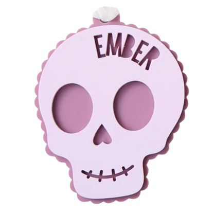 Kooky Spooky Skull Tag